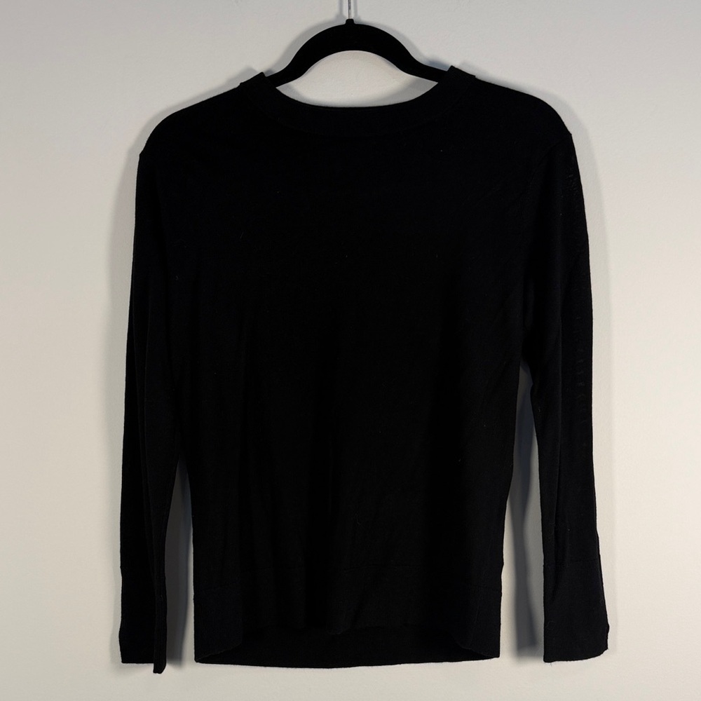 NWOT Club Monaco Black Crew Neck Sweater